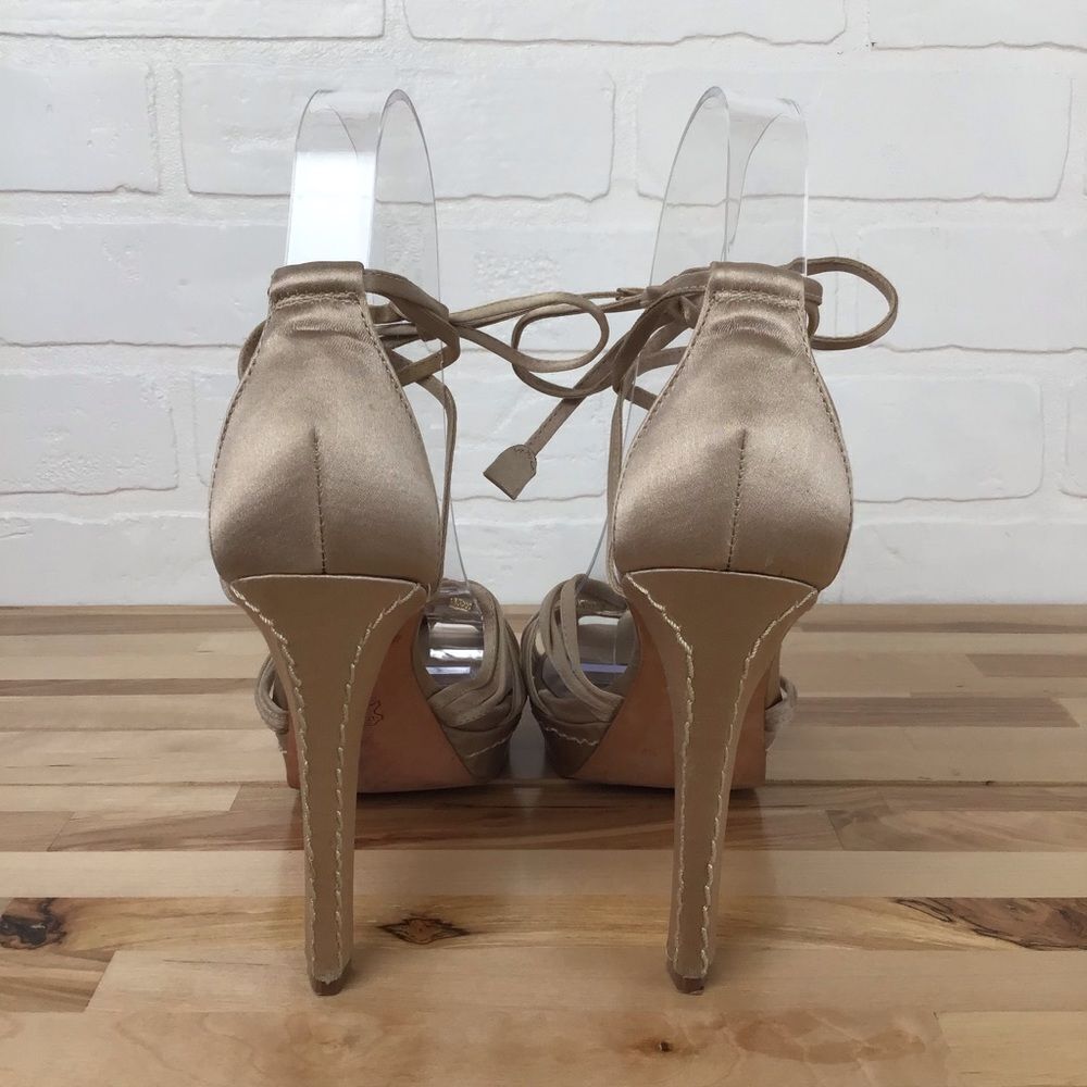 BCBGMAXAZRIA Nude satin heeled sandals incrusred jewels crystal size 6.5 leather - Picture 3 of 16